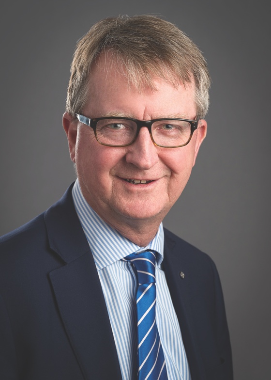 Photo of Commonwealth Ombudsman Michael Manthorpe PSM.