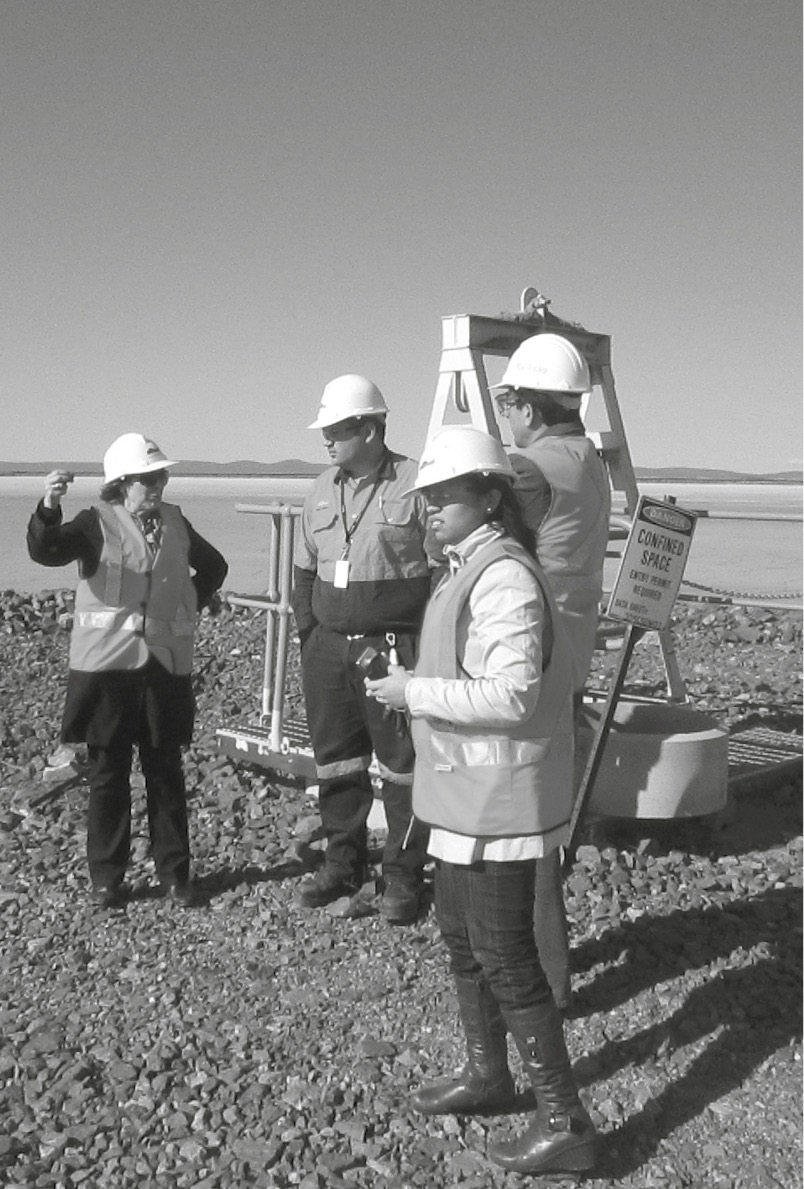 A delegation from Peru’s Defensoria del Pueblo visiting the Northparkes mine site with officers from the Commonwealth Ombudsman’s office, August 2012.